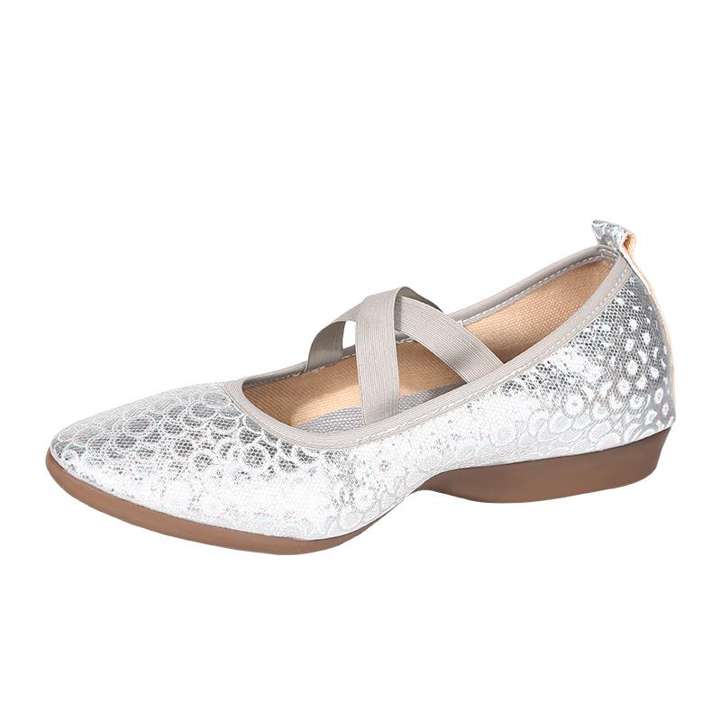 

Туфли для квадратного танца женские из мягкой кожи на мягкой подошве тканевые туфли танцевальные туфли взрослые четырехсезонные для выступлений красные танцевальные туфли низкий каблук удобные туфли 34 серебряный