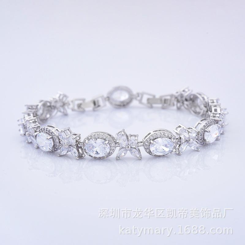Casual Zircon Bracelet Girls Flower Light Luxury Exquisite Jewelry