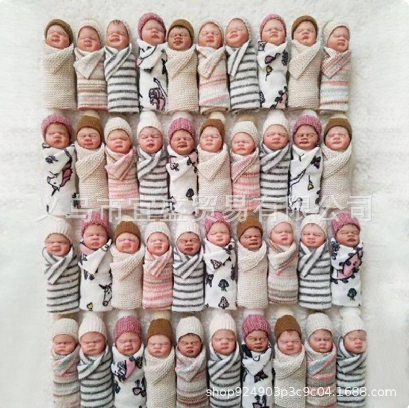 Baby Baby Ornament Ornament Resin Random Baby Personality Swaddle Baby Design Ornament