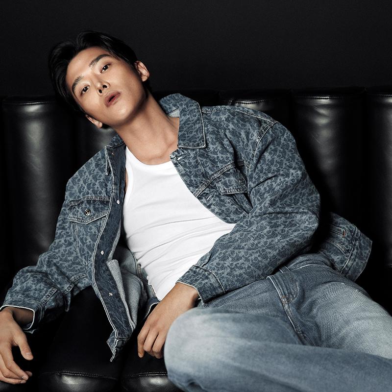 Calvin Klein Cotton Printed Drop Shoulder Denim Jacket Men jackets Denim-Blue 4LB773G