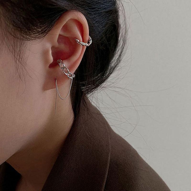 Trendy Minimalist Tassel Chain Ear Cuff for Women - Retro Hong Kong Style, No Piercing Needed. Electroplated Pure Silver