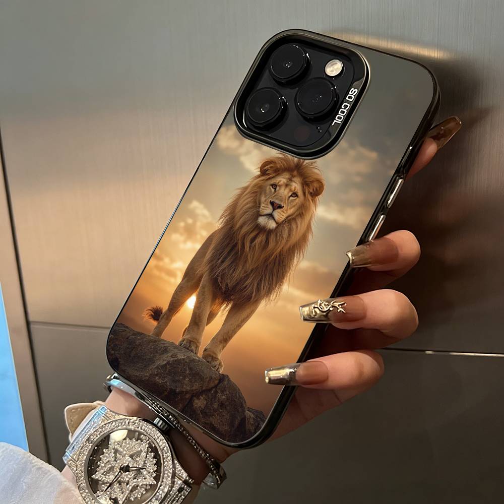Lion- Pattern Phone Case For iPhone 17,16,15,14,13,12,11 Plus Pro Max Colored Silver Phone Case