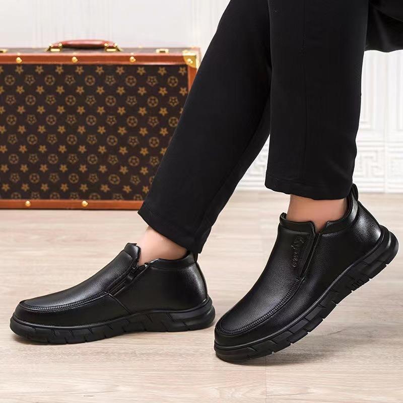 New men's shoes one-pedal shoes velvet warm casual leather shoes outdoor fashion help men's shoes leather shoes