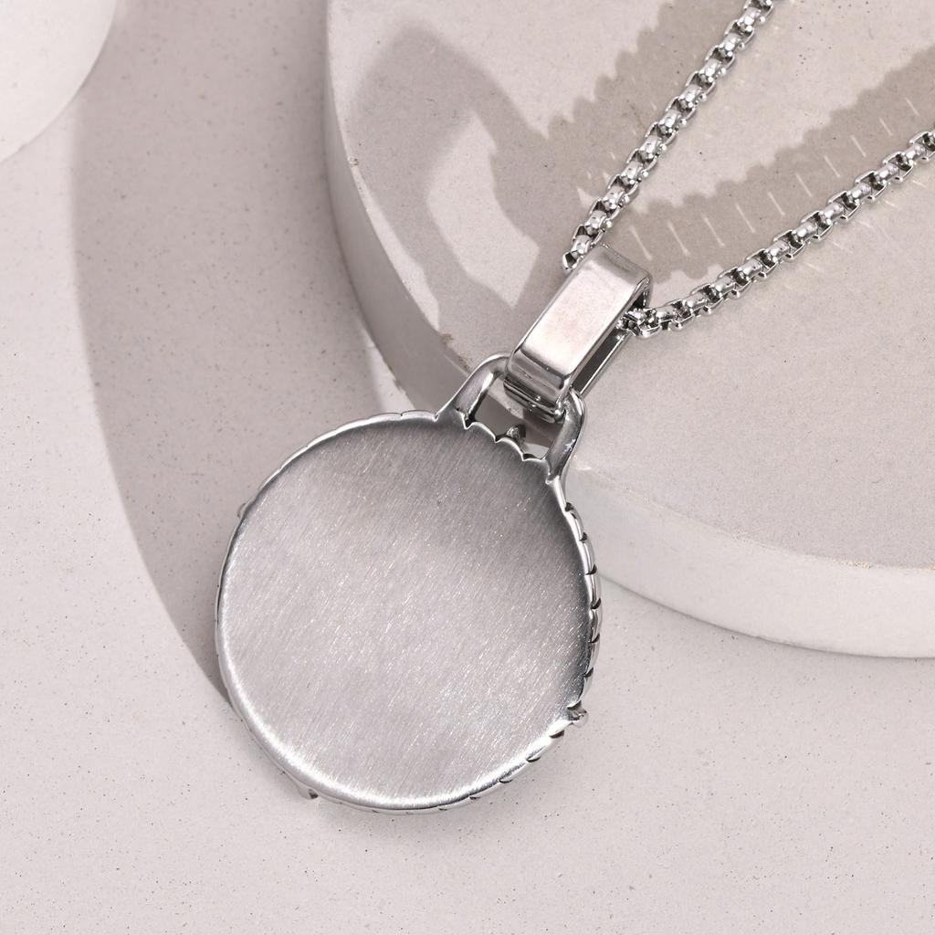 Vnox Stylish Mens Compass Necklace,Rock Punk Stainless Steel Compass Pendants Male Collar Jewelry