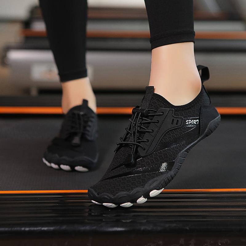 

Summer Ultralight Aqua Shoes Men Outdoor Non Slip Water Shoes Women Breathable Barefoot Sneaker Swimming Upstream Wading Shoes 35