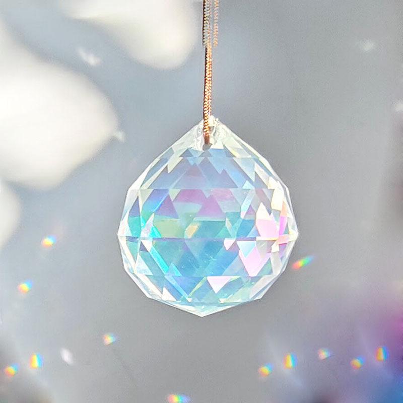 Heart Crystal Sun Catcher: Rainbow Prism Light & Shadow Hanging Ornament - Creative Toy Gift for Kids