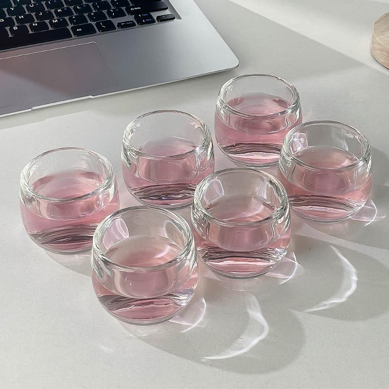 80ml Transparentes Kleines Ausländisches Weinglas 2er Set Minimalistisches Design Heißwasserbecher Italienische Espressotasse Perfekt für Teeliebhaber
