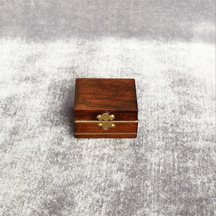 1:12 Dollhouse Mini Furniture Retro Luxury Vanity Jewelry Box Ornament.