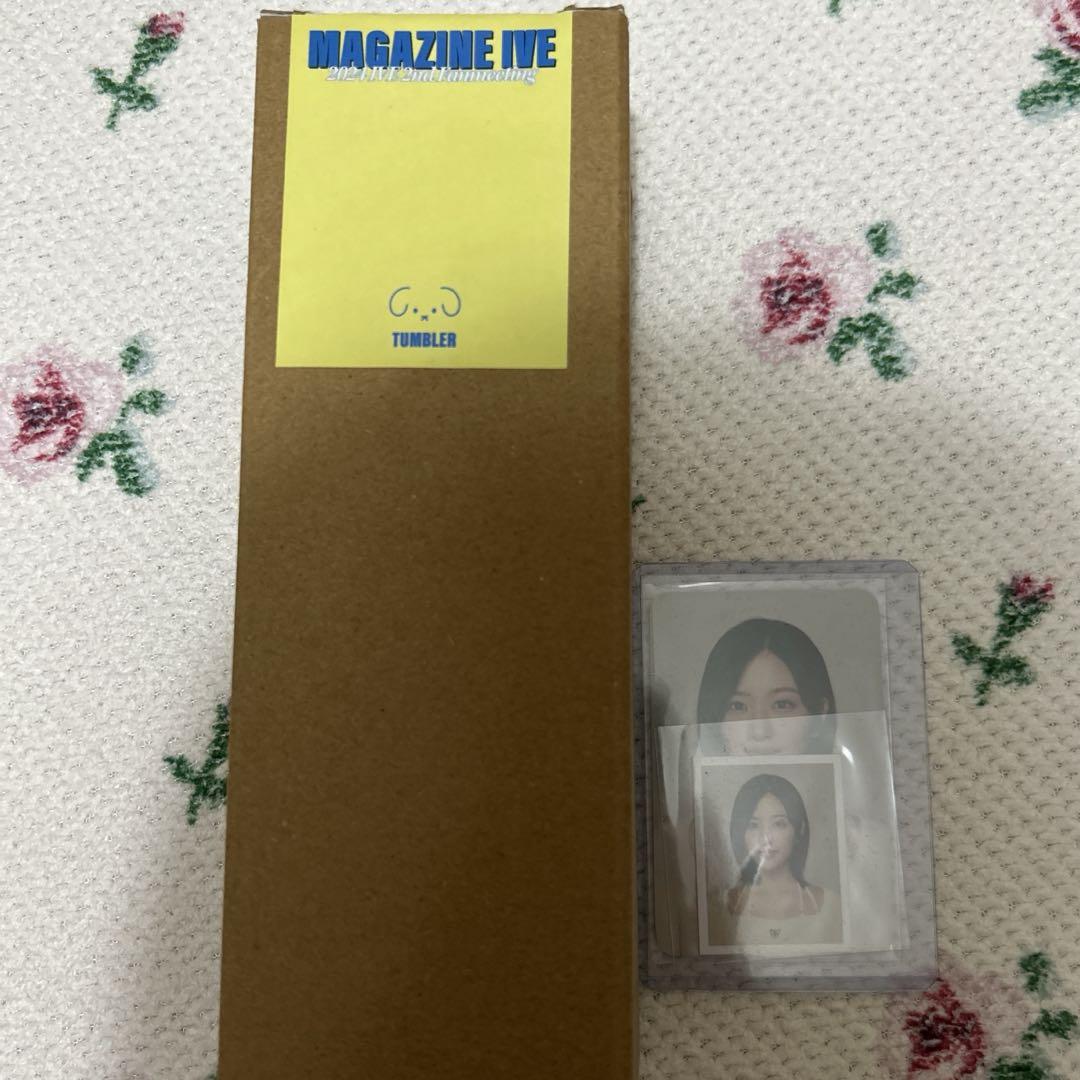 

[USED] MAGAZINE IVE Korean Fan Meeting Yujin Water Bottle Trading Card ID Photo