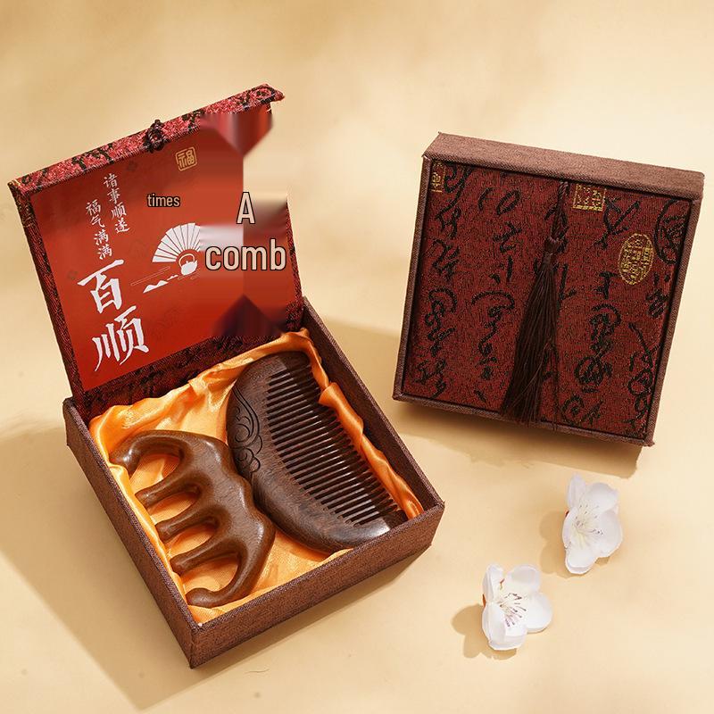Chinese Sandalwood Comb Gift Set: Elegant Teacher's Birthday Souvenir for Girls