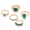 Feng Blogger Has The Same Imitation Emerald Geometric Diamond-Set Ring 5-Piece Set, Full Of Diamond Rings.