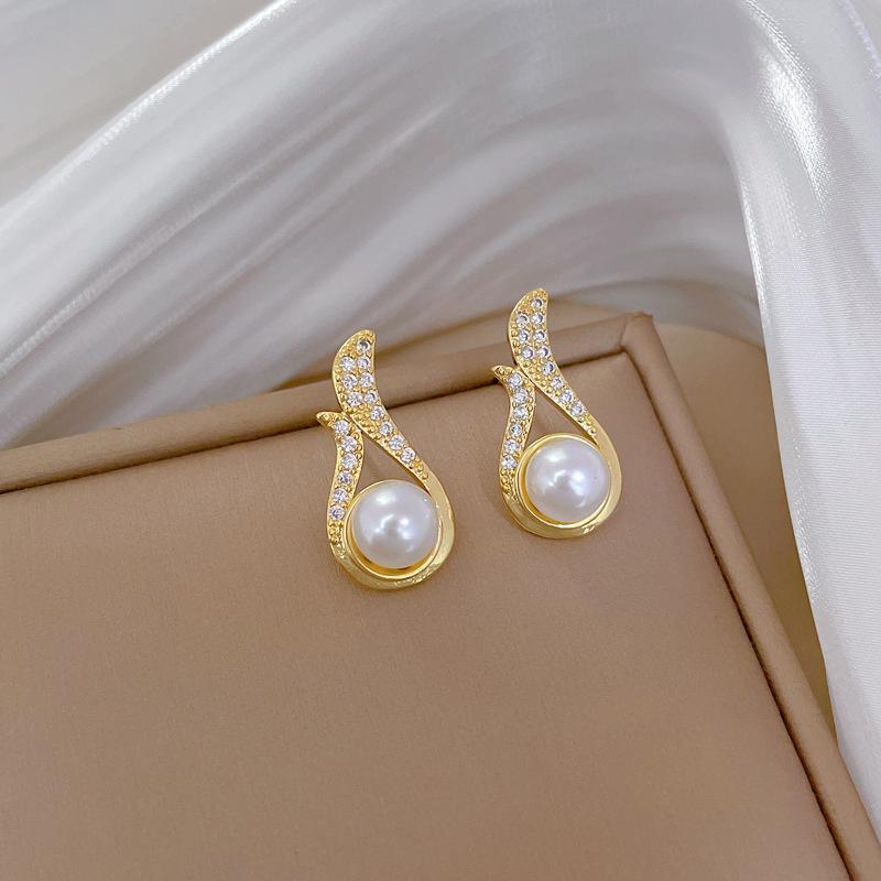 Micro-paved Gorgeous Stainless Steel Charm Fox Tail Fox Zircon Necklace Earrings Set Classic Girls Party Gift