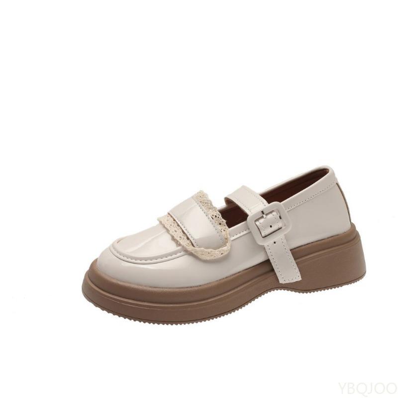Fashion Fashionable Thick soled Single Shoes for Women in Spring Autumn Versatile Student Retro Anti slip Unique Single Shoes