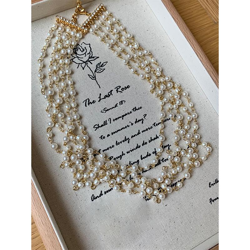 

Многослойное ожерелье из жемчуга, инкрустированное бриллиантами, нишевый дизайн, темперамент, цепочка для ключицы, легкая роскошь, ювелирные изделия высокого класса, женское