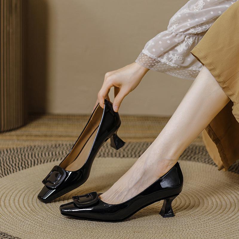 

Туфли-лодочки на высоком каблуке женские 2025 новые женские туфли весна и осень вечерние вечерние нежные туфли красные свадебные туфли французский высокий каблук шпилька 34 чёрный