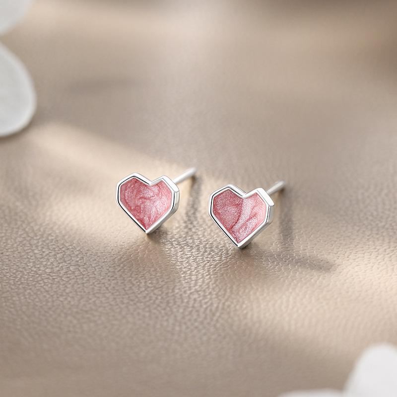Love Earrings for Women's New Niche Design Earrings Light Luxury Summer Earrings