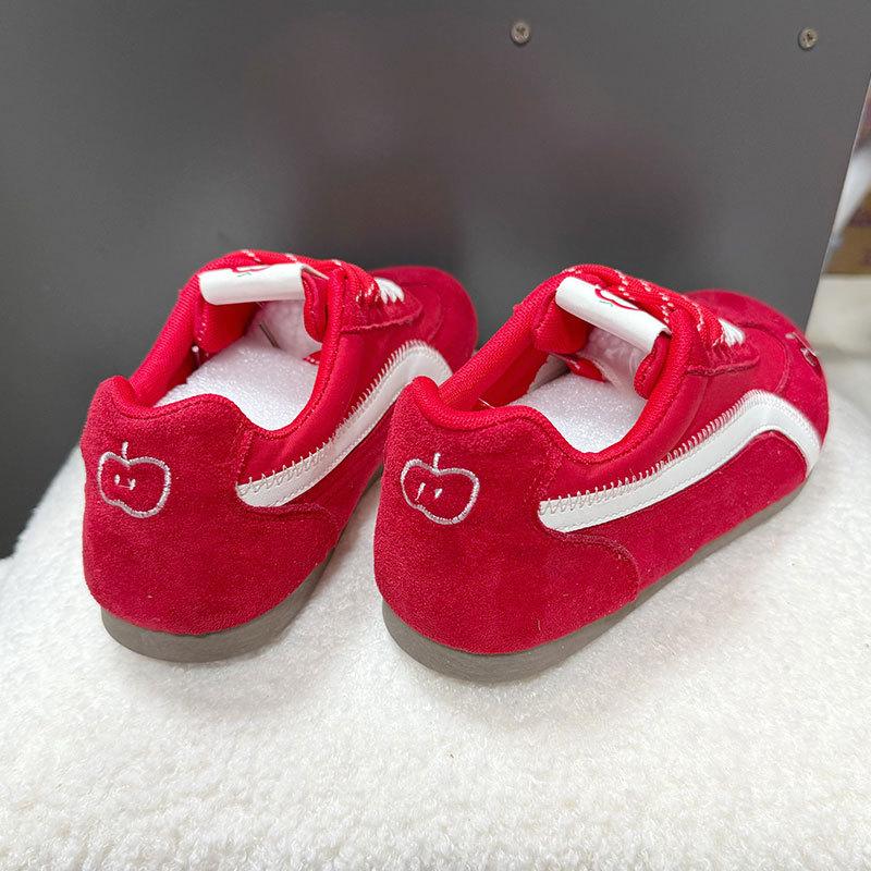 

Versatile Korean shoes women s 2025 spring and summer new popular board shoes student platform white shoes German training shoes women 35 красный