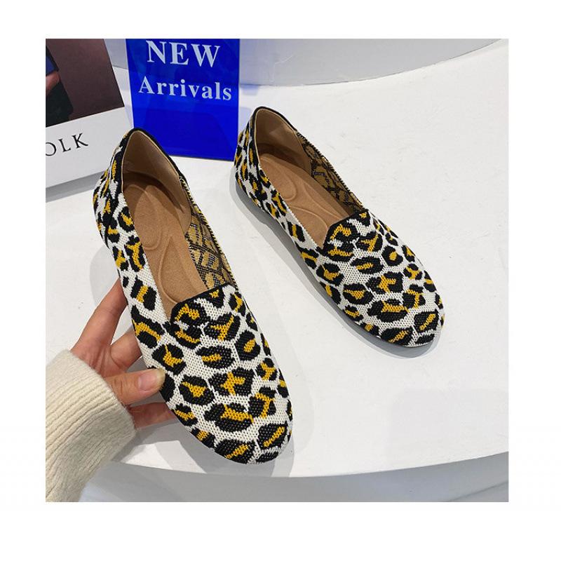 New round head single shoes knitted woven ladyshoes flat bottom flying woven beanie shoes women