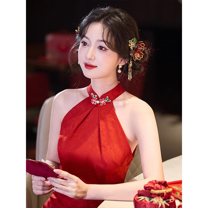 New Chinese red neck cheongsam women's 1011 new bridal toast dress engagement dress