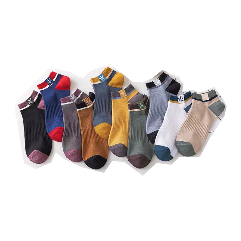 Men's Breathable Boat Socks - Spring/Summer Odor-Resistant, Sweat-Absorbent, Low-Cut Maple Leaf Design