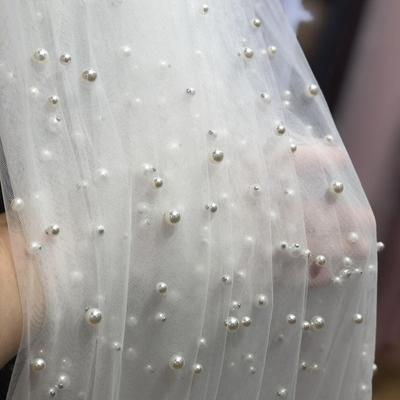 1 Meter/Los 150cm breit Ultra breiter perlenbesetzter transparenter Hintergrund angeordnetes Netz verbreiteter Perlenschleier Hochzeitskleidstoff