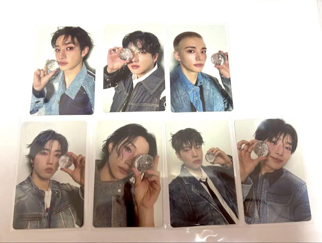 

[Б/У] stray kids Hollow Лимитированное издание первого пресса A Набор из 7 торговых карточек