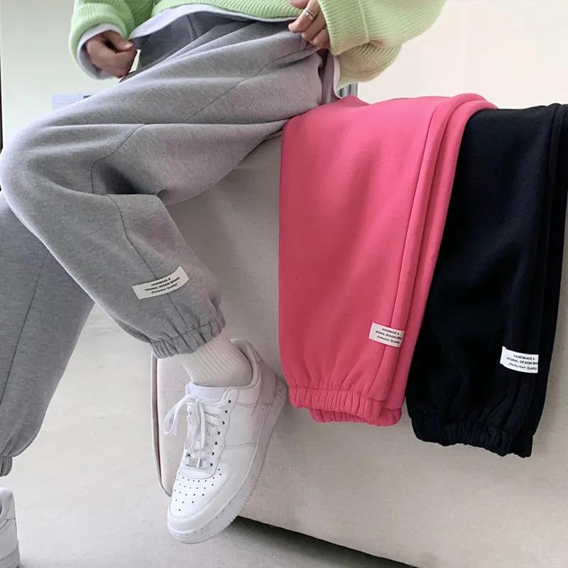 Plus Pantalones de chándal de terciopelo Pantalones leggings sueltos de  mujer Otoño e Invierno Pantalones todo partido Pantalones casuales cintura  alta Moda de moda comprar a buen precio — entrega gratuita, reseñas