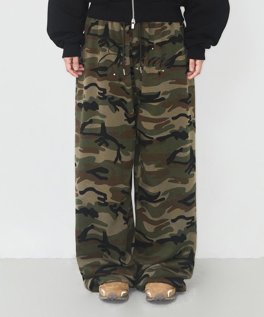 Aejeuyua Au Lettering Long Sweatpants Camo