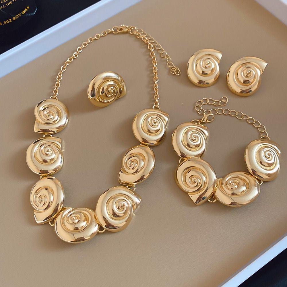 Retro Conch Clavicle Chain Set Metal Trendy Necklace Earring Set Conch Collar Pendant Beach