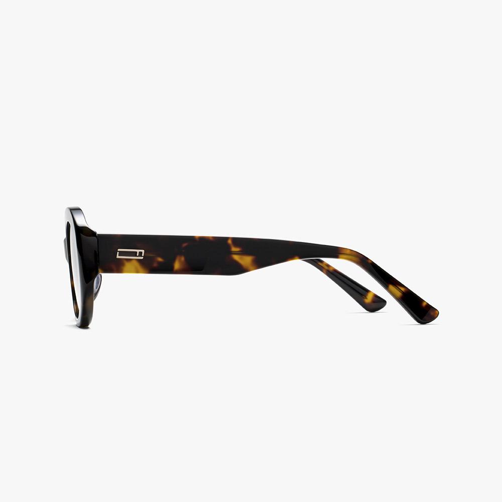Hwillaaiweeo Fila Sunglasses (Fls7477 Tortoise 53)