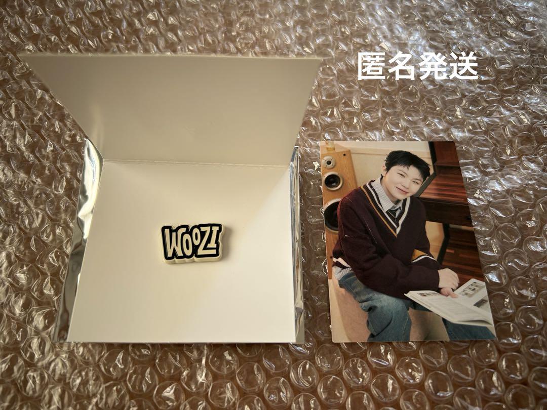 

[ИСПОЛЬЗОВАННЫЙ] SEVENTEEN праздничные японские значки woozi