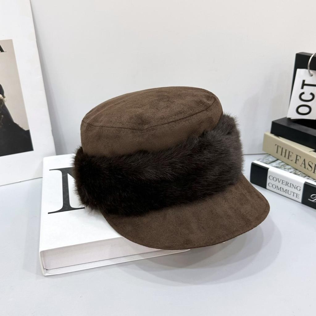 Ancient suede plush flat top equestrian hat women's autumn and winter temperament warm versatile face small cap