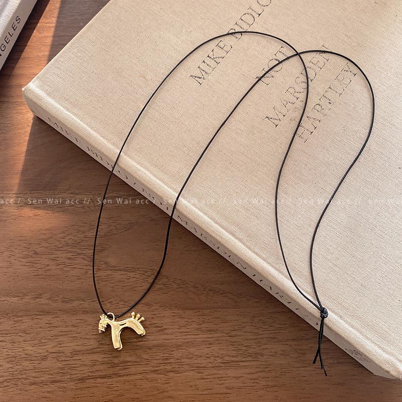 New Chinese style natal year pony pendant necklace temperament daily versatile sweater chain necklace