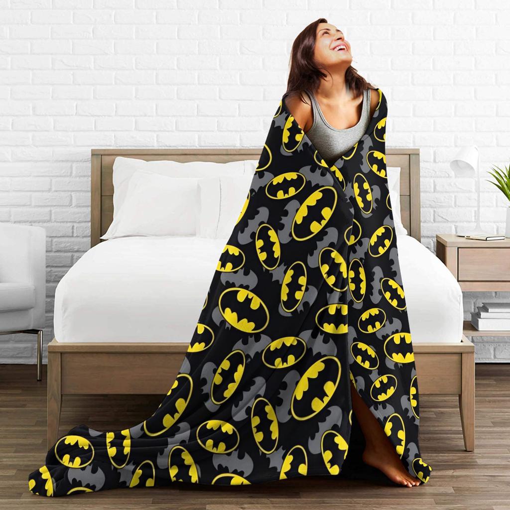 Batmanské Logo Deka Fleece Celoroční Prodyšná Super Měkká Přehozová Deka na Postel Kancelář Plyšová Tenká Přikrývka