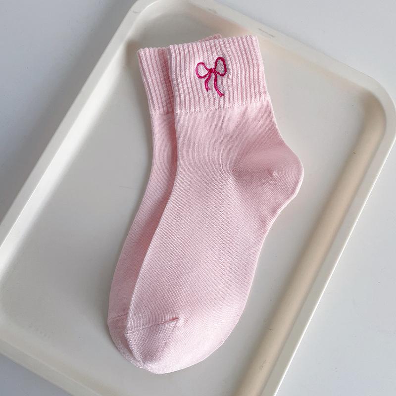 Socks, Pink Socks, Summer and Spring Mid-length Cotton Socks with Sweet Bows and Embroidery for Moisture Absorption and Odor Prevention.