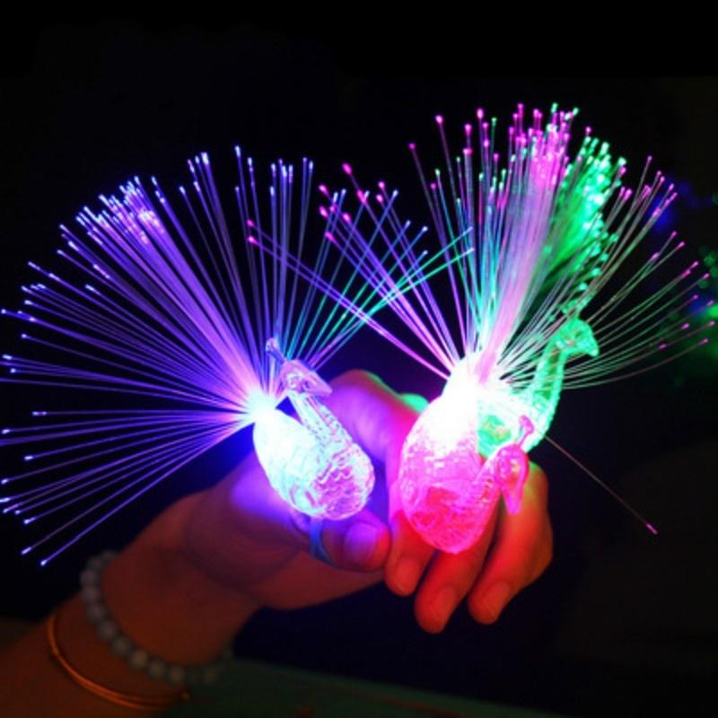 1pc Peacock Finger Light Colorful LED Light-up Rings Party Gadgets Kids Toy for Party