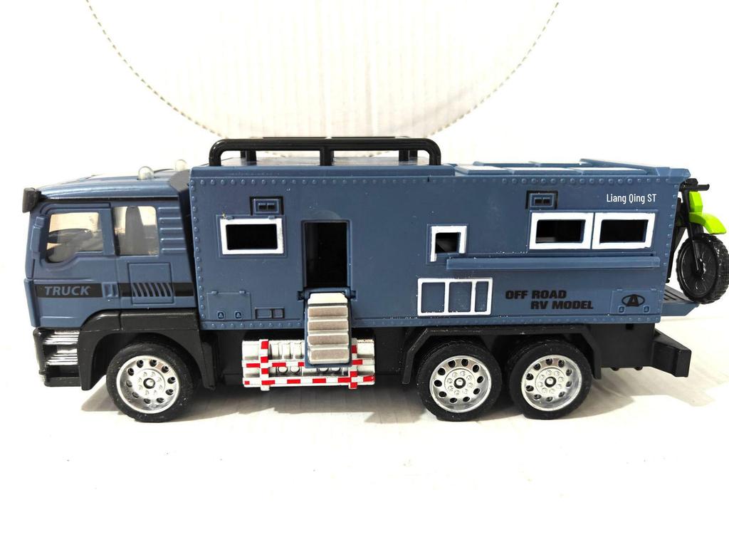 2026 Inertial Off-road Alloy RV Toy Car Model for Kids