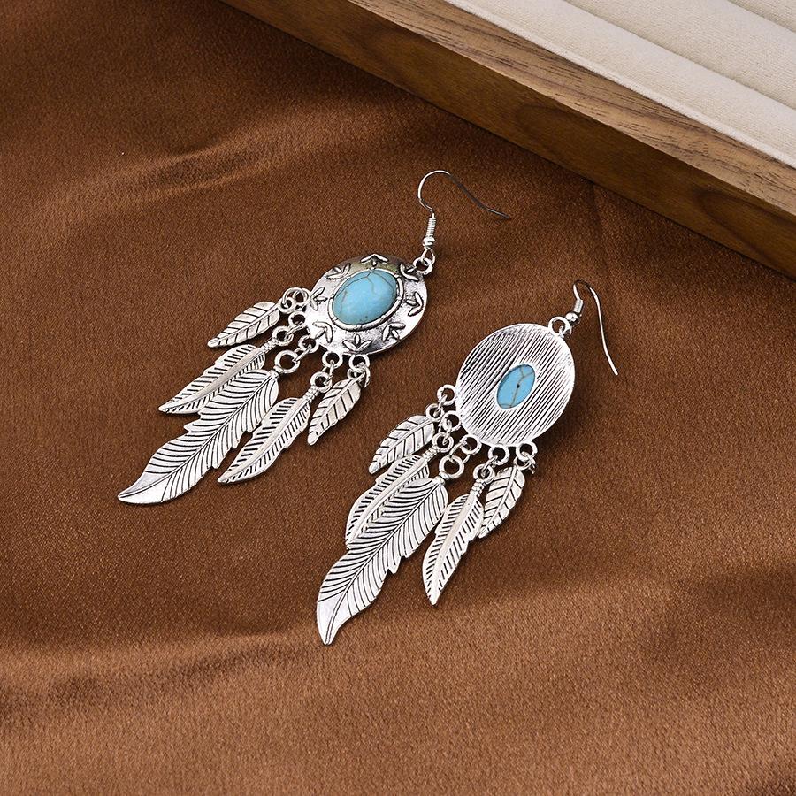 New Retro Ethnic Style Round Leaf Pendant Earrings, Exquisite and Elegant Ear Jewelry for Women