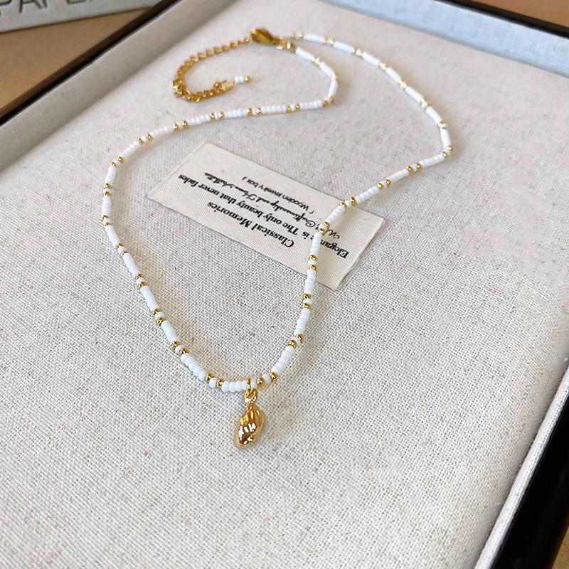 Collana a Clavicola con Nappa di Perle e Farfalla in Stile Coreano