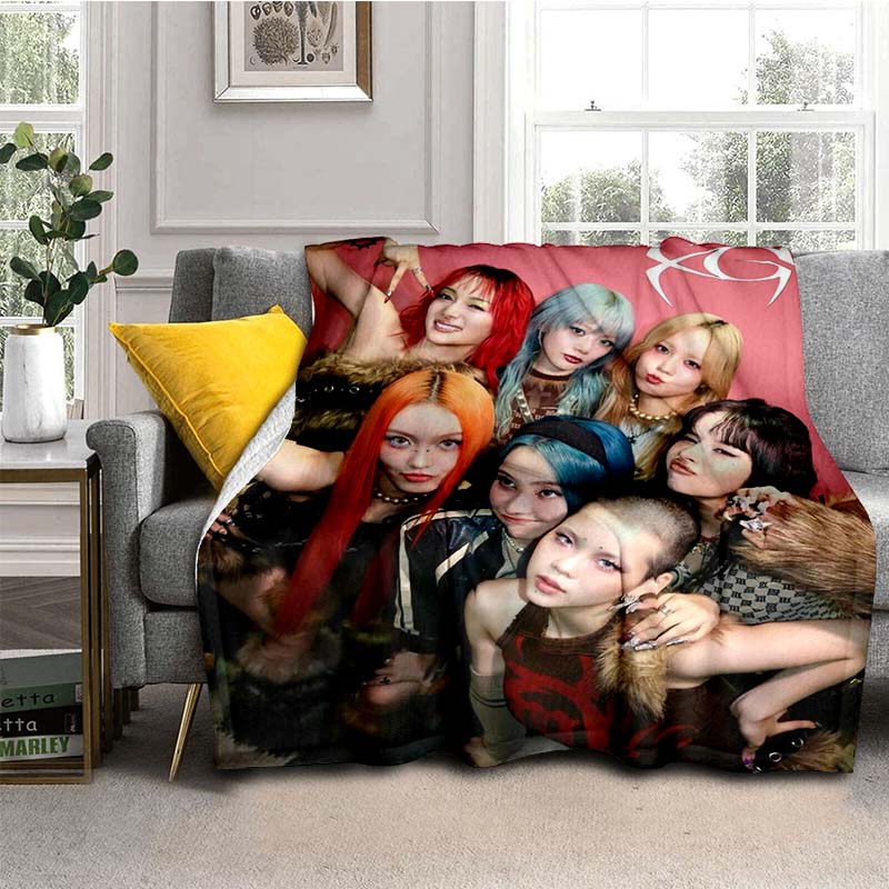 Soft flannel blanket, K-POPX-XG girl group poster blanket, portable home travel blanket, suitable for sofa beds, bedrooms, and