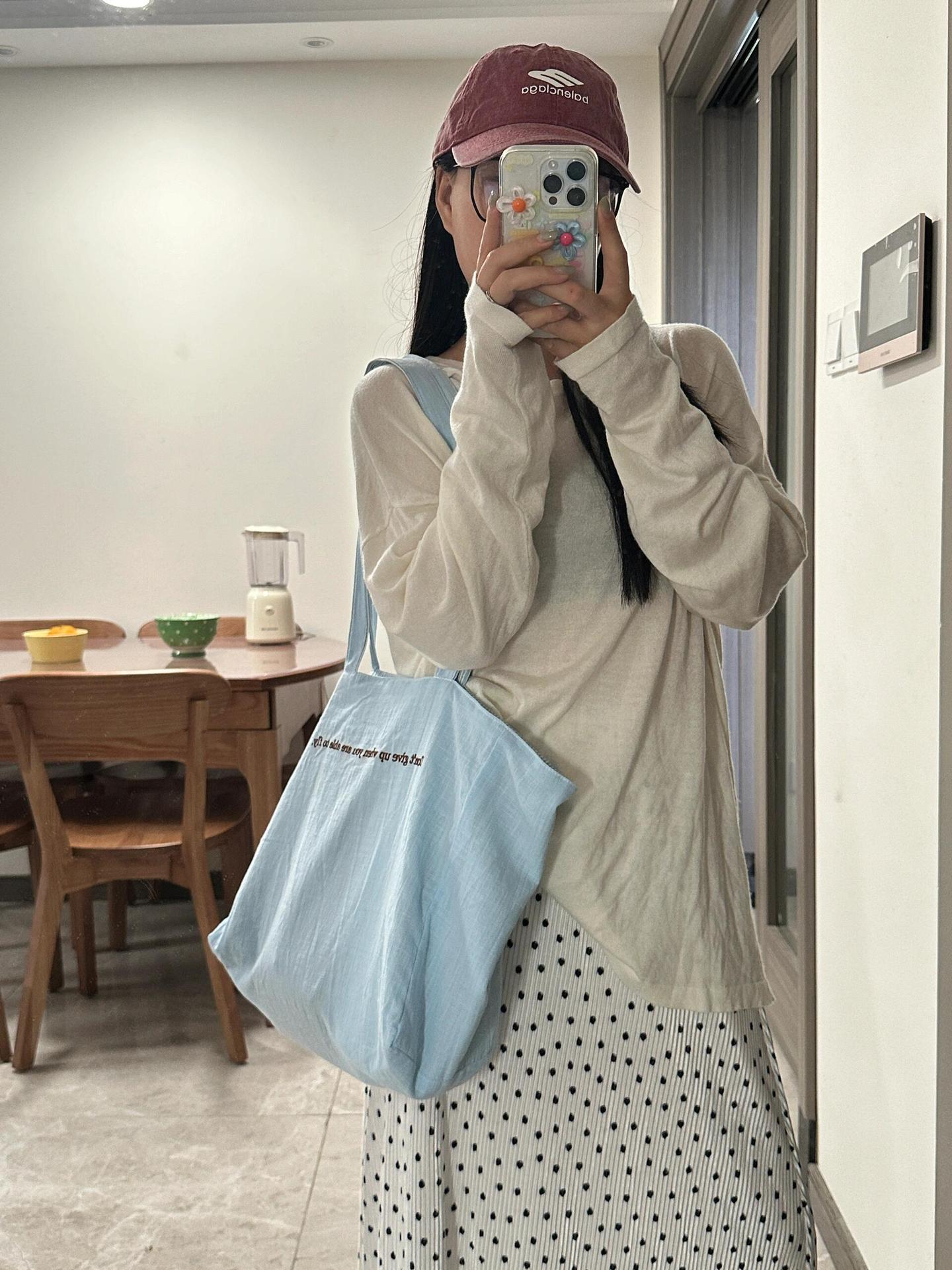 

Large capacity canvas bag women 2025 new double-sided striped canvas bag letter shoulder tote bag travel storage bag