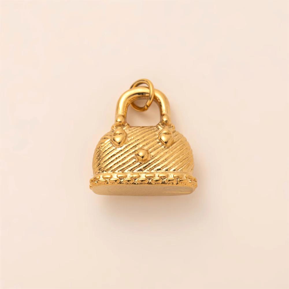 Europäisch-Amerikanischer Edelstahl-Hufeisen-Anhänger, 18K Goldbeschichtet, Farberhaltend, DIY Schmuckzubehör.