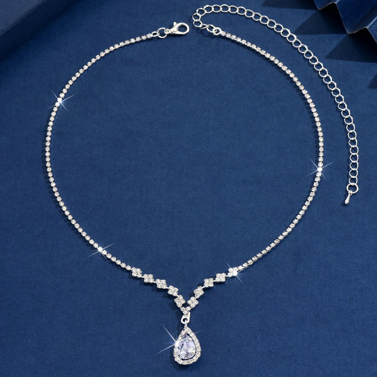 Мода Легкая Роскошь Простой Популярный Ювелирные Изделия Короткое Ожерелье Циркониевое Ожерелье Стразы Свадебные Женские Ювелирные Изделия