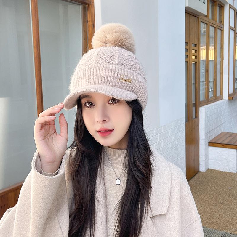 Women's Knitted Hat Warm Ear Protection Autumn and Winter Solid Color New Knitted Hat