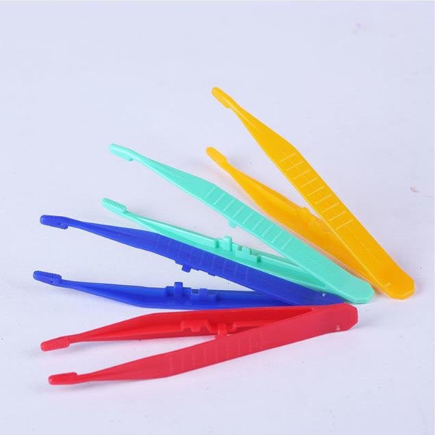 

X-Shaped Plastic Tweezers Clip for First Aid, Dressings, and Toys