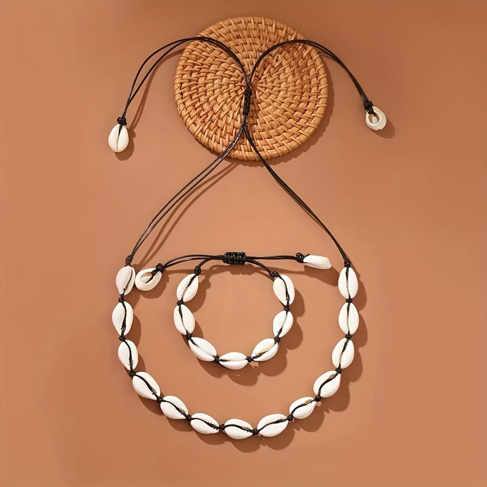 Fashion Handmade Braided Shell Necklace Bracelet 2pcs Set Bohemian Women's Versatile Necklace Beach Resort Style Clavicle Chain