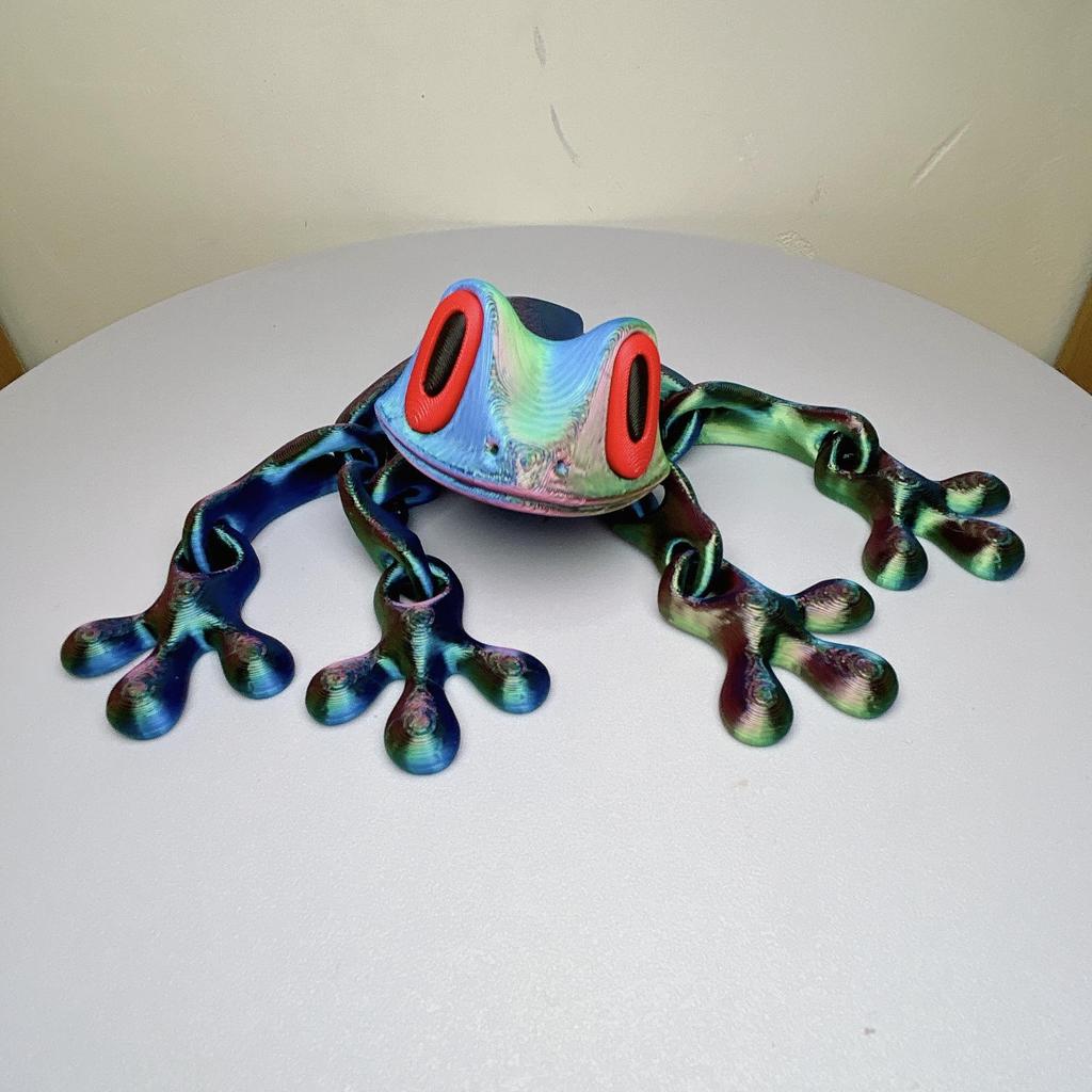3D Printed Magnetic Tree Frog Ornament - Refrigerator Magnet & Children's Decompression Toy