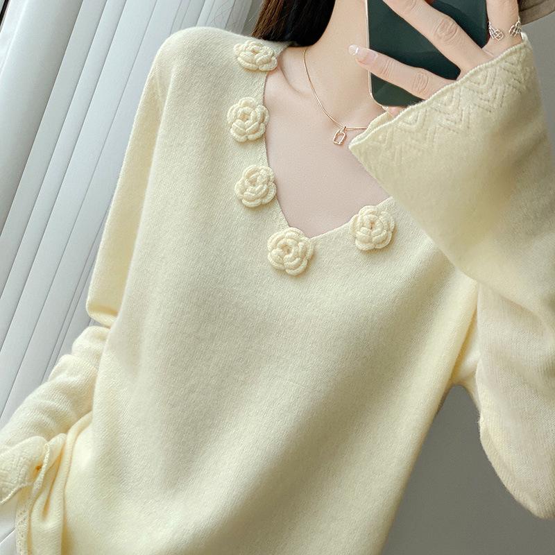 Silk Wool 3D Floral Patchwork Sweater: Women's Autumn/Winter Crochet Knitwear
