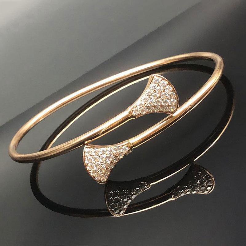 Пурпурно-золотой цвет Золотой Мода Индивидуальность Темперамент Изысканный Покрытый розовым золотом Инкрустированный сверкающими бриллиантами Браслет-маленькая юбка