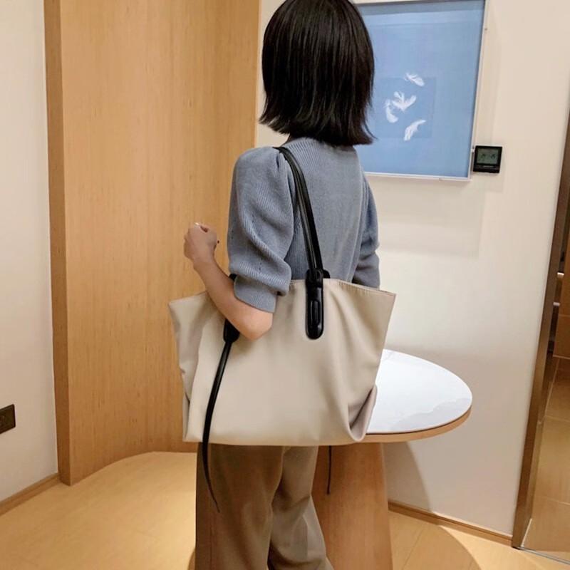 

Women s College Style Printed Shoulder Tote Bag